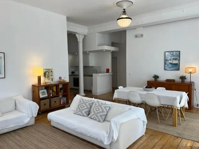 Daire Tejo Location With River View